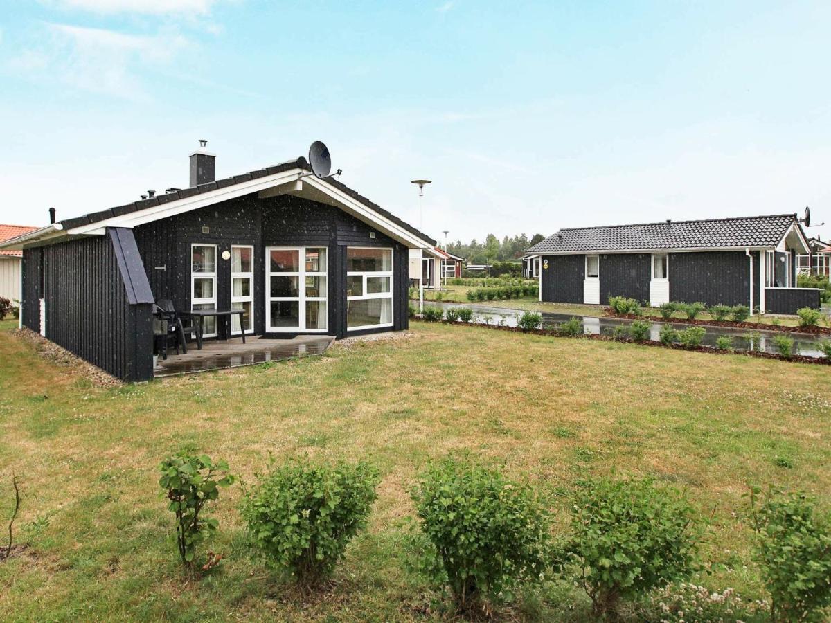 6 Person Holiday Home In Groemitz Exterior photo